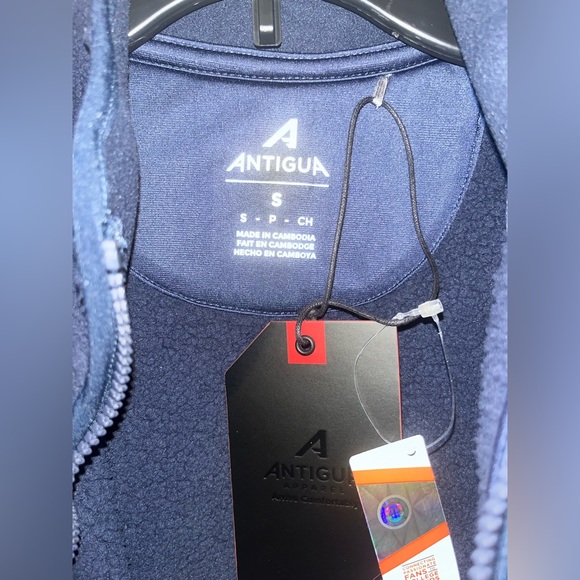 UConn Huskies Antigua Women's Nostalgic Full-Zip Vest Navy Size Small  New NCAA - Picture 4 of 6